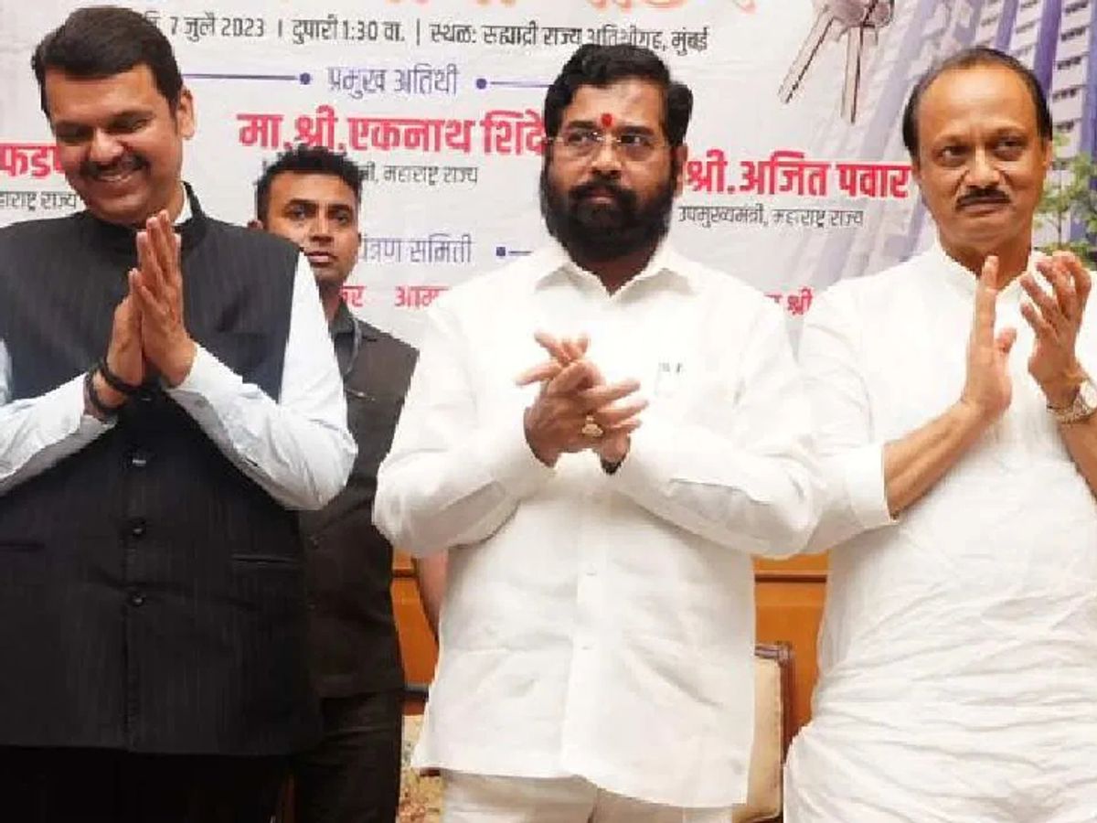 महाराष्ट्र विधान सभा चुनाव: महायुति 214 और महाविकास अघाड़ी 54 सीटों पर आगे, शिंदे न कहा तीनों मिलकर सीएम तय करेंगे