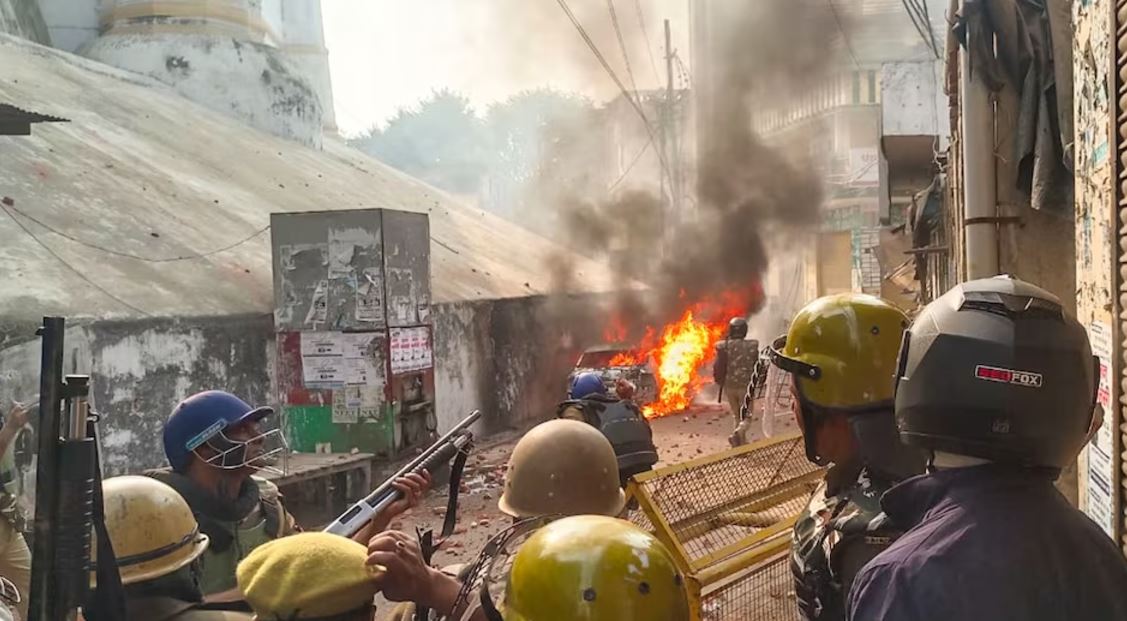 Sambhal News: 8 जनवरी को उठेगा जामा मस्जिद की सर्वे रिपोर्ट से पर्दा