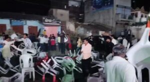 भाजपा नेता नवनीत राणा की सभा में अल्लाह हू अकबर के नारे लगाकर भीड़ ने किया हमला, 