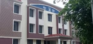 बेटे ने किया मां का खून