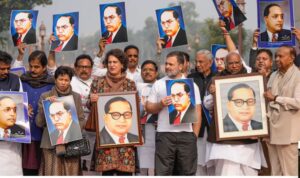 आंबेडकर पर बोलकर बुरे फंसे अमित शाह, राहुल से लेकर ममता ने मोर्चा खोला, देशभर में हो रही आलोचना