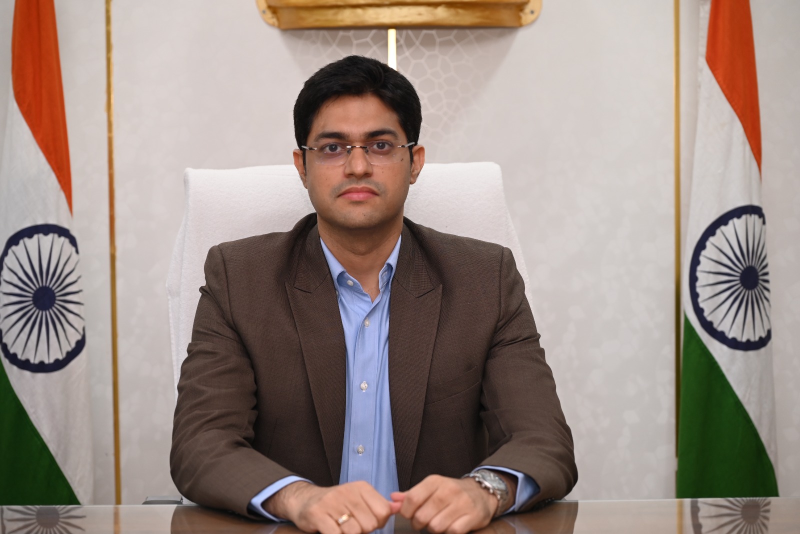 As soon as power was established in Maharashtra, Gadchiroli Collector Sanjay Dayne was transferred