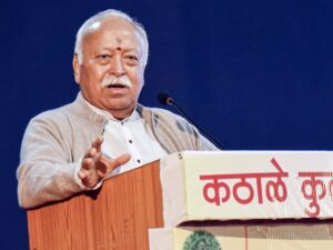 संघ प्रमुख भागवत बोले अब दो की जगह 3 बच्चे पैदा करें, हिंदू घटती जनसंख्या से जोड़कर देखा जा रहा है बयान
