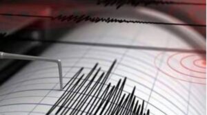 तेलंगाना में 20 साल में सबसे बड़ा भूकंम आया, 5.3 तीव्रता, देखिए लाइव वीडियो 