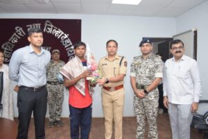 नक्सली की आपबीती: कहीं खून तो कहीं धमाके , जंगल की जिंदगी से बड़ा कोई दर्द नहीं