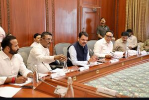 महाराष्ट्र में एआई टेक्नीक से हटेंगे 15 साल पुराने वाहन, बाइक टैक्सी, मैक्सी कैब शुरू होगी